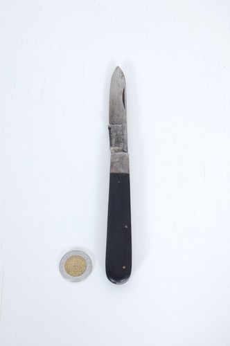 Coltello serramanico manico - a,